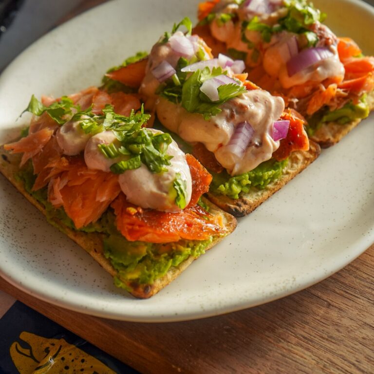TEST – Salmon Avocado Tostadas